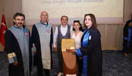 BEUN mezunları diplomalarını alıp iş hayatına adım attı