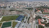 Kayseri'de öğrencilerin sınav mesaisi için inşaata mola verildi