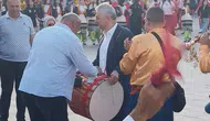 Manisa’daki finallerde federasyon başkanından davullu şov