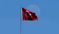 Kırıkkale semalarında ay ve Türk bayrağı buluştu