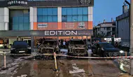 Bakırköy'de gece yarısı galeride 50 milyonluk yangın