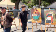 Afyonkarahisar’ın meydanı bir günlüğüne sanat galerisine dönüştü