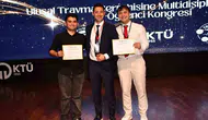 Atatürk Üniversiteli öğrenciler tıp dünyasında ödülü kaptı