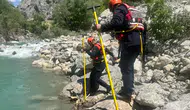 Ceyhan Nehri'nde kaybolan vatandaşı arama çalışmaları sürüyor