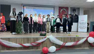 Denizli’de öğrenciler yabancı dili sahnede konuşturdu