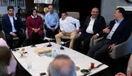 Nebi Hatipoğlu hac dönüşü parti heyetiyle bir araya geldi