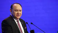 Çin Filipinler Savunma Bakanı ve ailesine kapıları kapattı