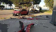 Kartal’da sabah saatlerinde otomobil otoparka uçtu