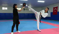 Sakatlığı yüzünden sporu bırakma aşamasına gelen milli sporcu yeniden zirvede