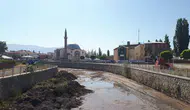 Sivas’ta kuruyan ırmak yağışlarla eski günlerine döndü