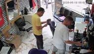 Bartın'da elektrik tellerine takılan güvercini berber kurtardı