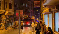 Beyoğlu’nda gece yarısı korkutan bina tahliyesi