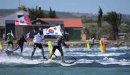 Çeşme’nin turkuaz sularında hız tutkunları kapıştı