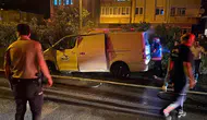 Sahil yolunda hareket halindeki otomobil küle döndü
