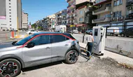 Efeler’de elektrikli araç sahiplerine yeni şarj noktaları
