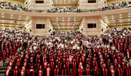 Erciyes Üniversitesi sağlık ordusuna 415 yeni nefer kattı