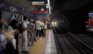 İzmir metrosunda hırsızlık girişimi ulaşımı kilitledi