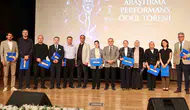 Erciyes Üniversitesi bilim üreten akademisyenlerini ödüllendirdi