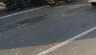Silvan’da otomobil kavşakta takla attı