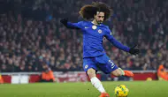 Real Madrid sol bek sorununu Cucurella ile çözdü