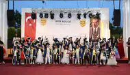 MTK Koleji öğrencileri karne ve mezuniyet coşkusunu paylaştı