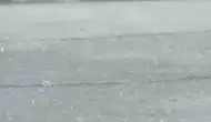 Kapıkule yolunda aniden bastıran dolu sürücülere zor anlar yaşattı