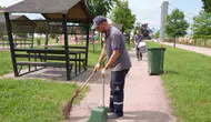Düzce parklarında temizlik mesaisi başladı