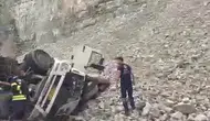 Erzurum’da kontrolden çıkan tır dehşeti 1 ölü 2 yaralı