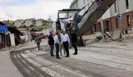 Akçadağ’da yeni yaşam alanları için asfalt ve altyapı mesaisi