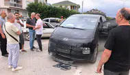 İnegöl'de kavşak kazası 9 kişi hastaneye kaldırıldı