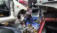 Ankara'da hurda araçları yeni gibi satan çeteye baskın