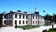 Erzurum Resim ve Heykel Müzesi deprem güçlendirmesi için kapılarını kapattı