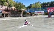Munzur suları sporcularla doldu