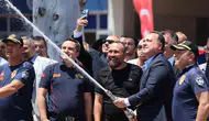 Manisa orman yangınlarını önlemek için köylere su tankeri dağıtıyor