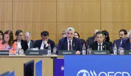 Bakan Bolat Paris'te küresel ticaretin kurallarını konuştu