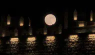Vanlılar dün gece gökyüzünde Mavi Dolunay sürpriziyle karşılaştı