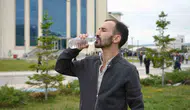 Bayburtlu Yalçın AYT sınavına yine annesinin duasıyla girdi