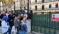 İzmir'de YKS paniği Kapıdan atlayan öğrenciler kapı dışarı edildi
