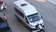 Elazığ trafiğinde şiddet anları minibüsün önünü kesti