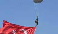 İzmir gökyüzünde havacılık rüzgarı esiyor