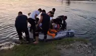 Batman'da yükselen çay suları 5 kişiyi adacıkta mahsur bıraktı
