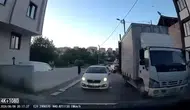 Pendik’te yol verme kavgası Aracım bozuldu diyerek trafiği kilitledi
