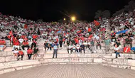 Kaşlılar milli maçı 2 bin yıllık antik tiyatroda izledi