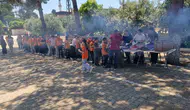 Manisa’da okul bahçesinde bayram sofrası kuruldu
