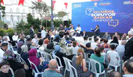 Kağıthane’de başkan sahaya indi ve mahallelinin sorularını yanıtladı