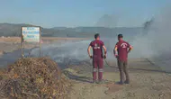 Burhaniye’de Karınca Deresi kenarında çıkan yangın korku yarattı