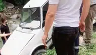 Kayseri Yahyalı'da otomobil uçuruma yuvarlandı