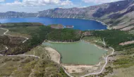 Nemrut Kalderası yaz sezonunun en canlı günlerini yaşıyor