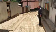 Sivas Divriği'de sel yolları kapattı ve tarlaları vurdu