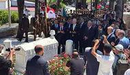 Numan Kurtulmuş Gelibolu fethinin yıl dönümünde türbe ziyaretinde bulundu